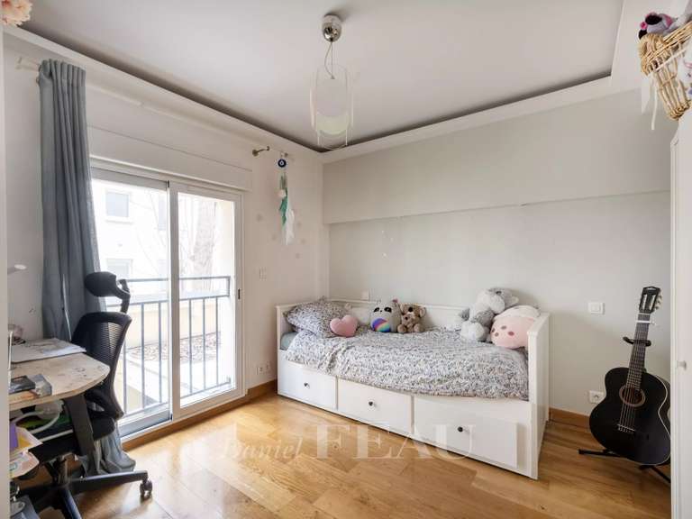 Appartement Paris 20e - 4 chambres - 270m²