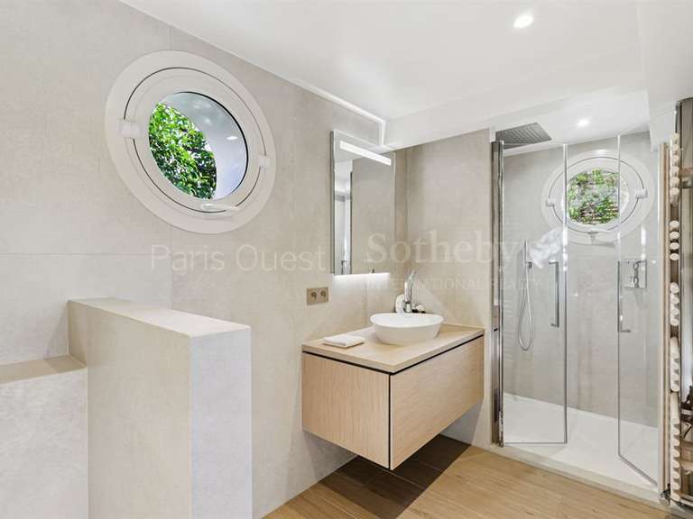 Maison Paris 20e - 4 chambres - 600m²