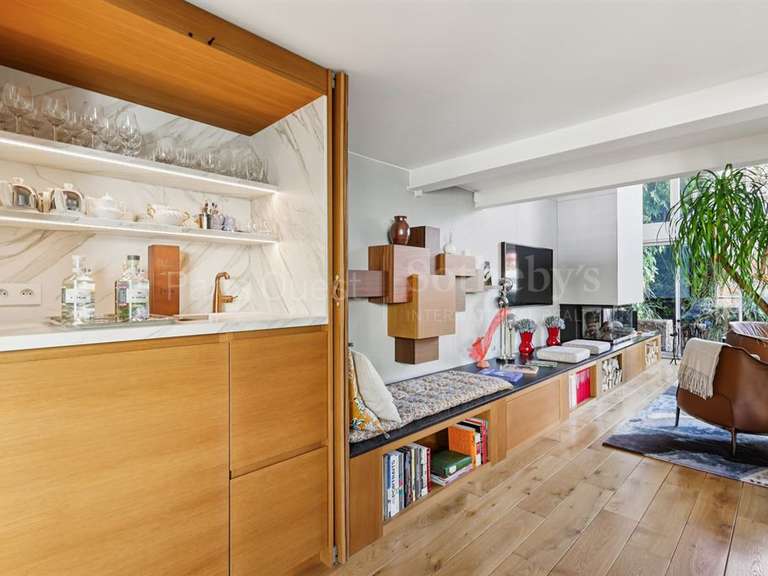 Maison Paris 20e - 4 chambres - 600m²