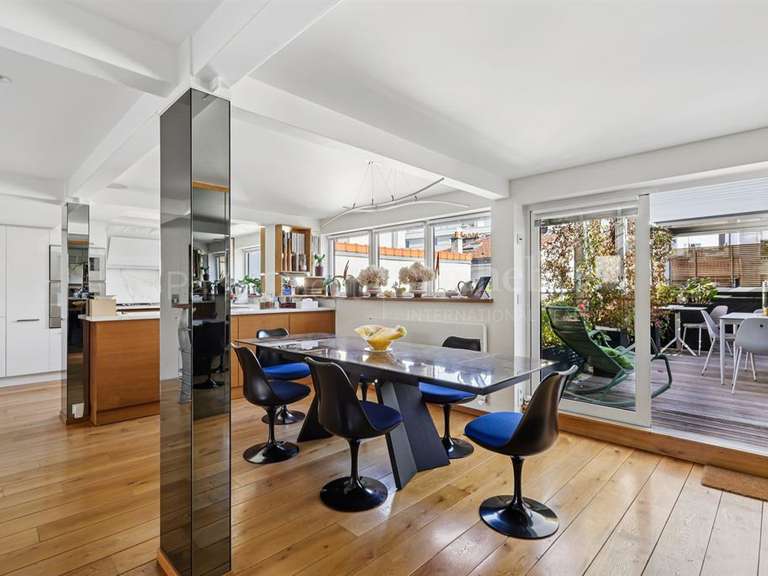 Maison Paris 20e - 4 chambres - 600m²