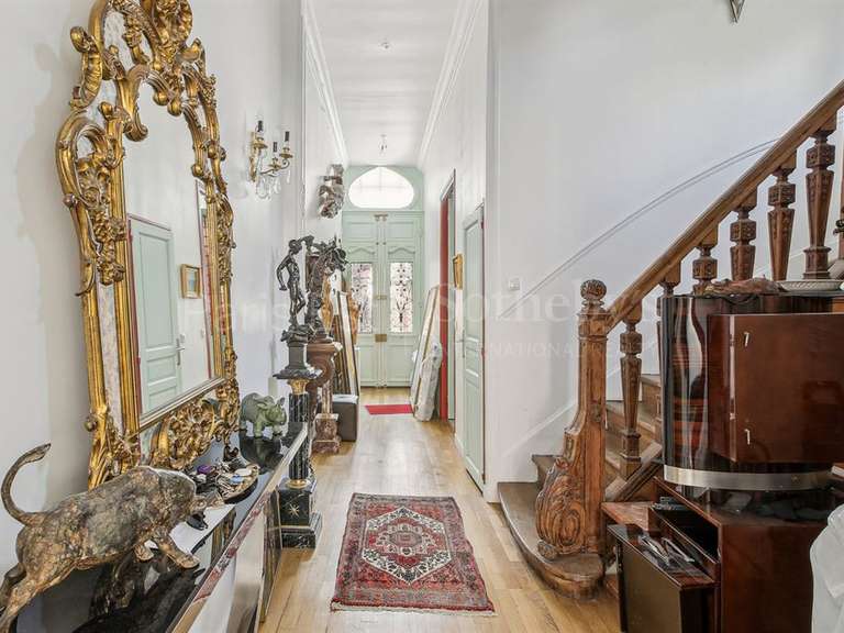 Maison Paris 20e - 4 chambres - 270m²