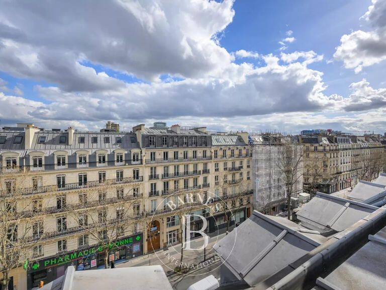 Sale Apartment Paris 2e - 2 bedrooms