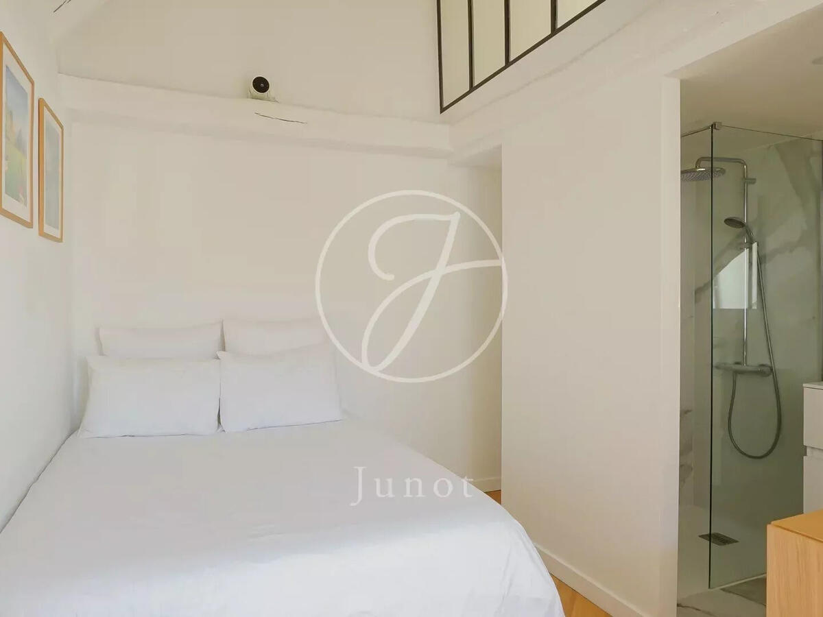 Apartment Paris 2e