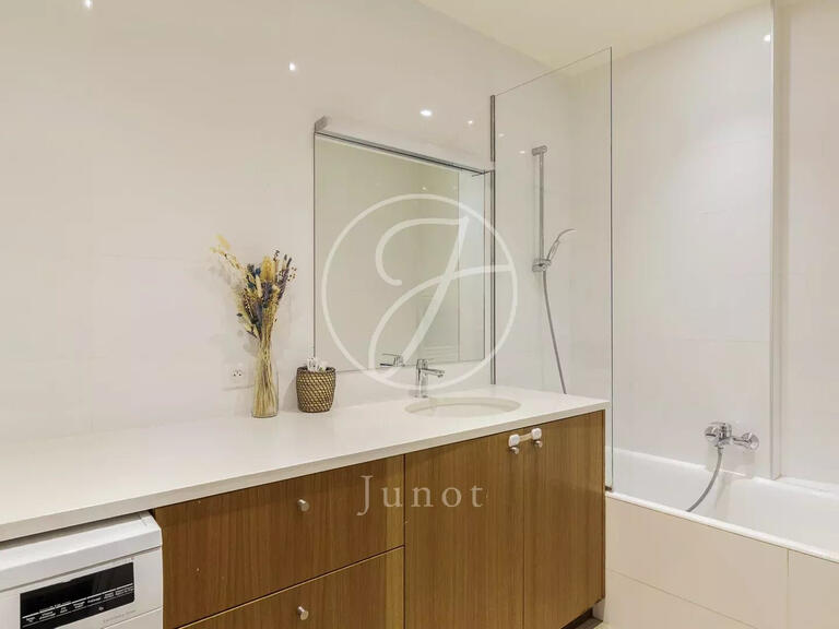 Apartment Paris 2e - 3 bedrooms - 117m²