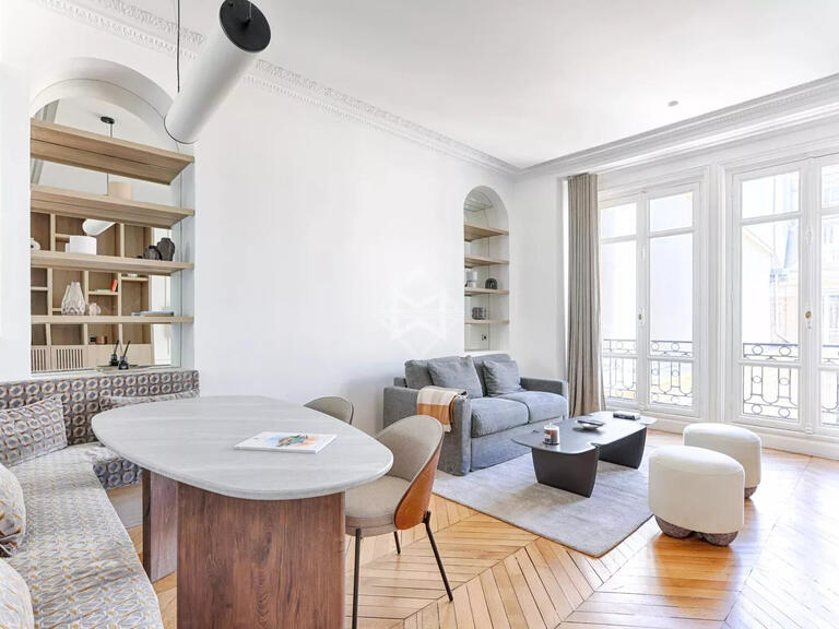 Appartement Paris 2e - 1 chambre - 69m²