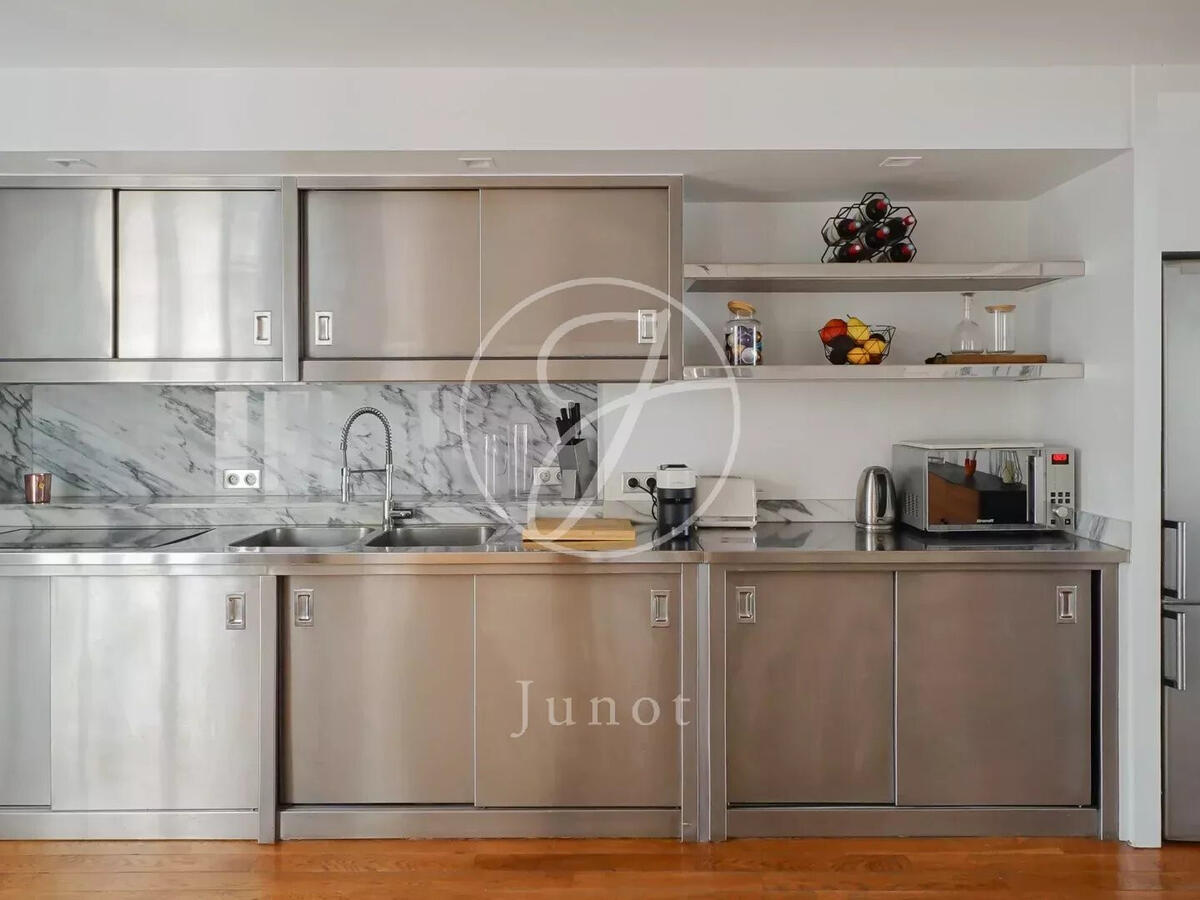 Apartment Paris 2e