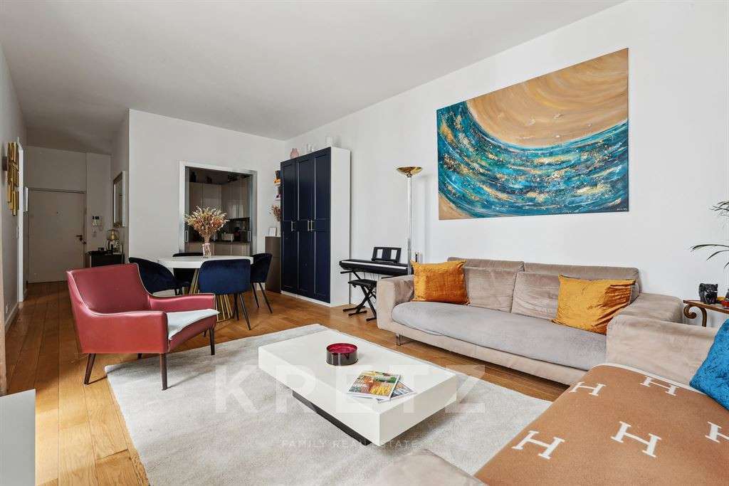 Apartment Paris 2e
