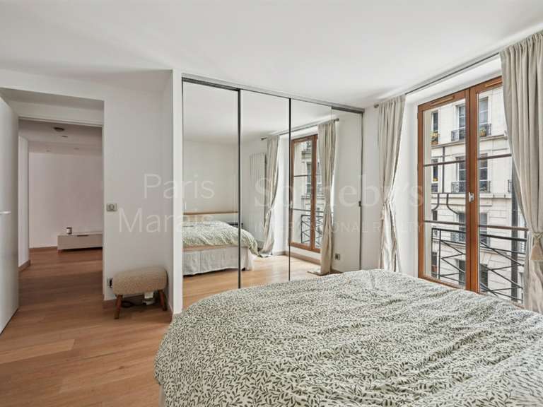 Appartement Paris 2e - 2 chambres - 110m²