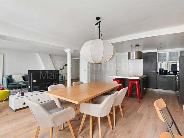 Appartement Paris 2e - 2 chambres - 110m²