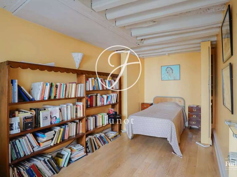 Appartement Paris 2e - 4 chambres - 135m²