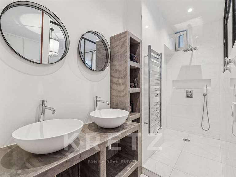 Appartement Paris 2e - 3 chambres - 102m²