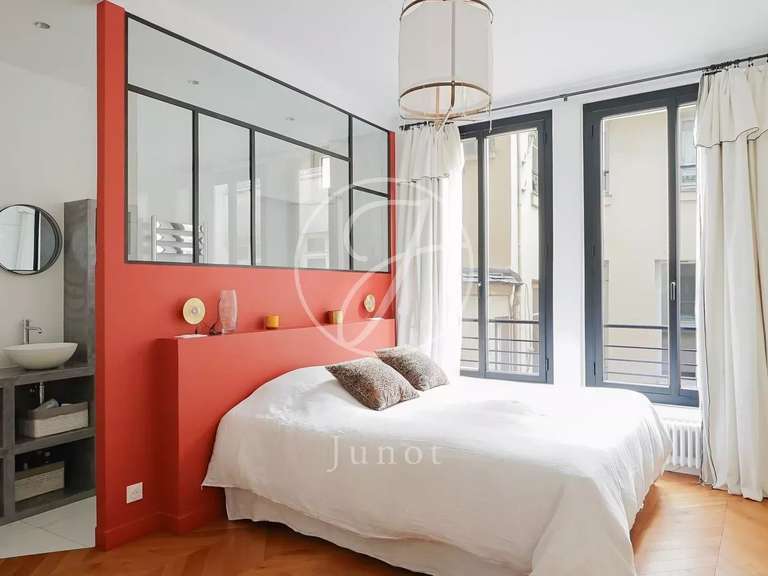Appartement Paris 2e - 3 chambres - 101m²