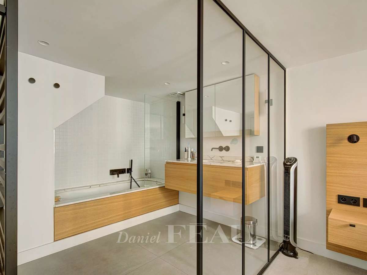 Apartment Paris 2e