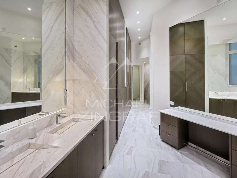 Apartment Paris 2e - 2 bedrooms - 206m²