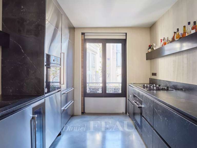 Appartement Paris 2e - 2 chambres - 92m²