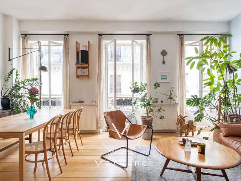 Appartement Paris 2e - 1 chambre - 71m²