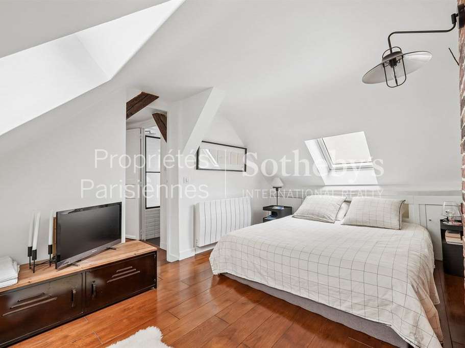 Apartment Paris 2e