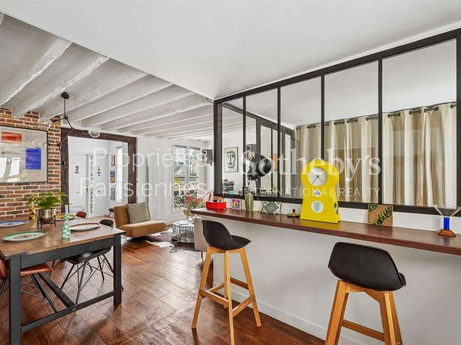 Apartment Paris 2e