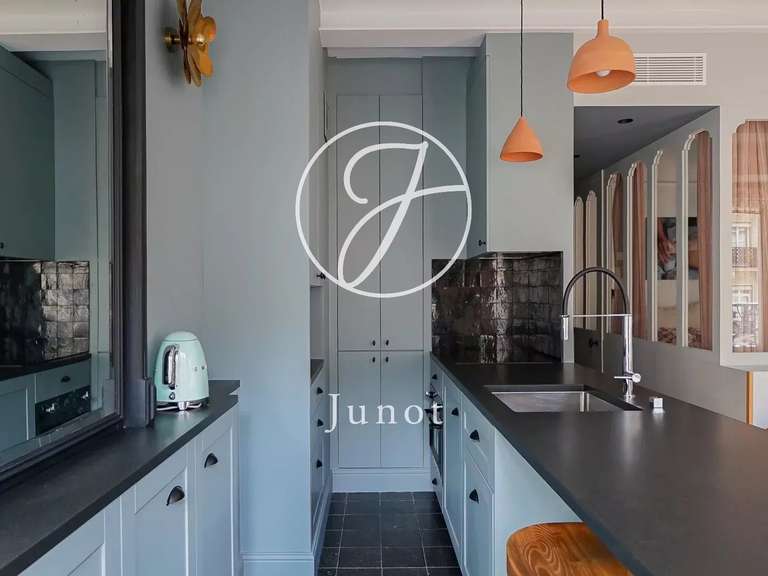 Appartement Paris 2e - 1 chambre - 35m²