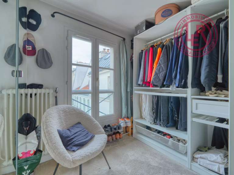 Appartement Paris 2e - 3 chambres - 107m²