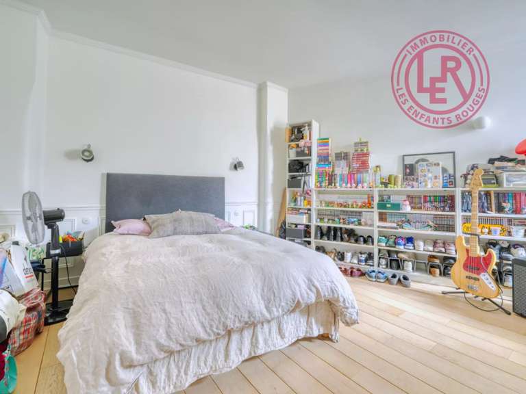 Appartement Paris 2e - 3 chambres - 107m²