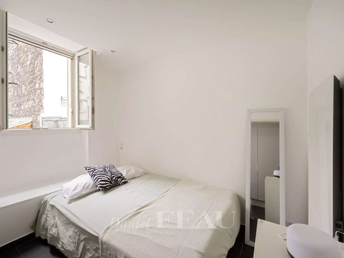 Apartment Paris 2e