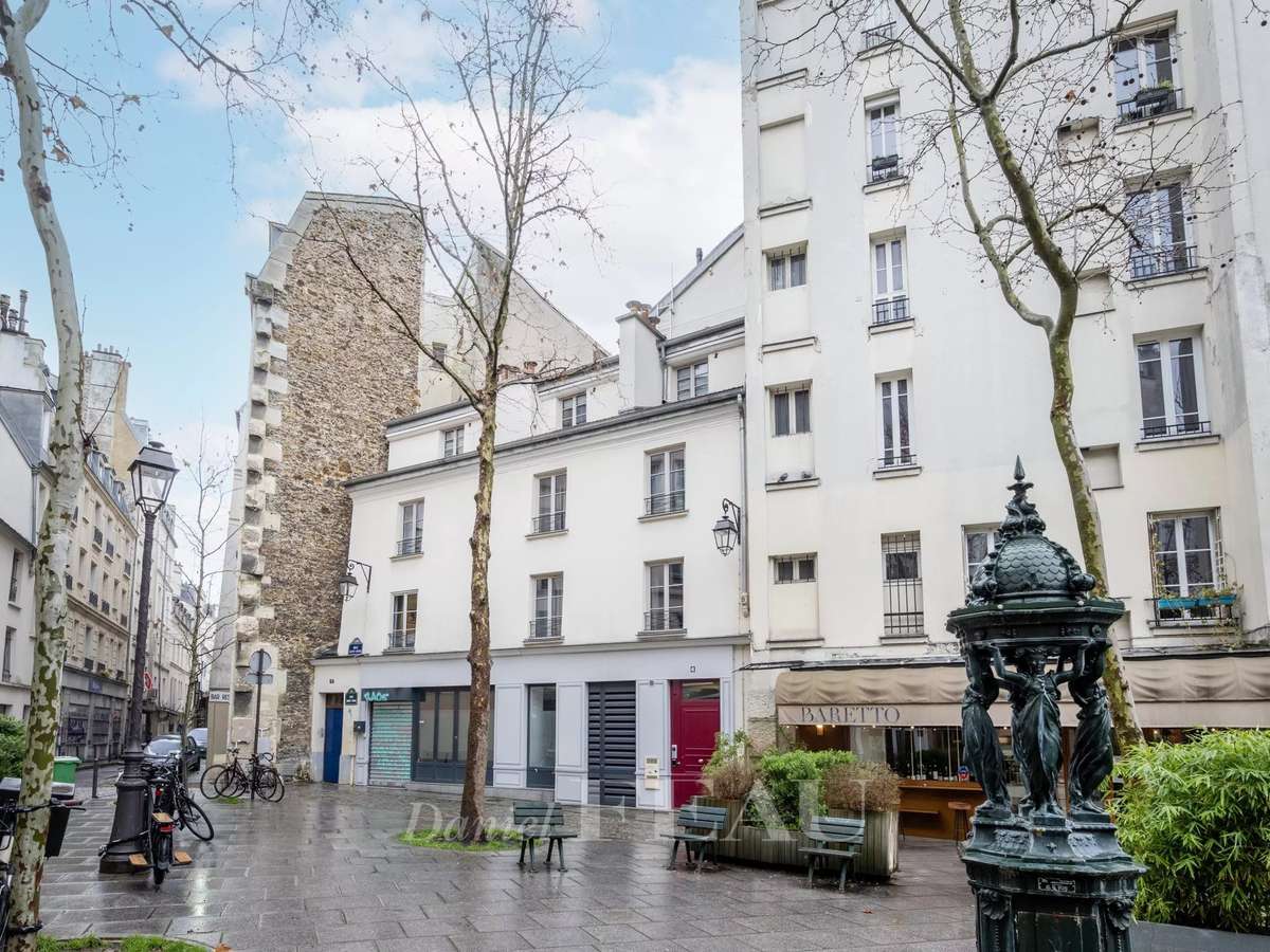 Apartment Paris 2e