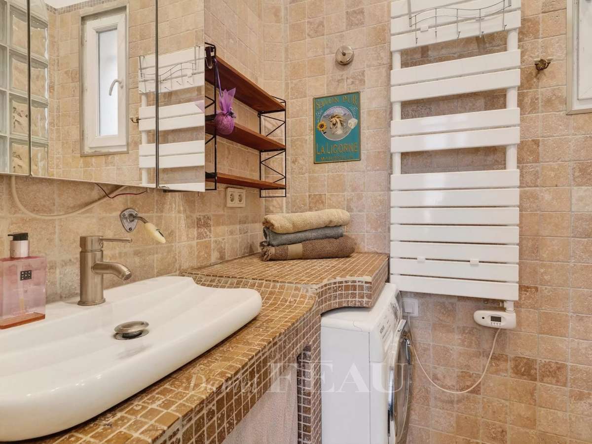 Apartment Paris 2e