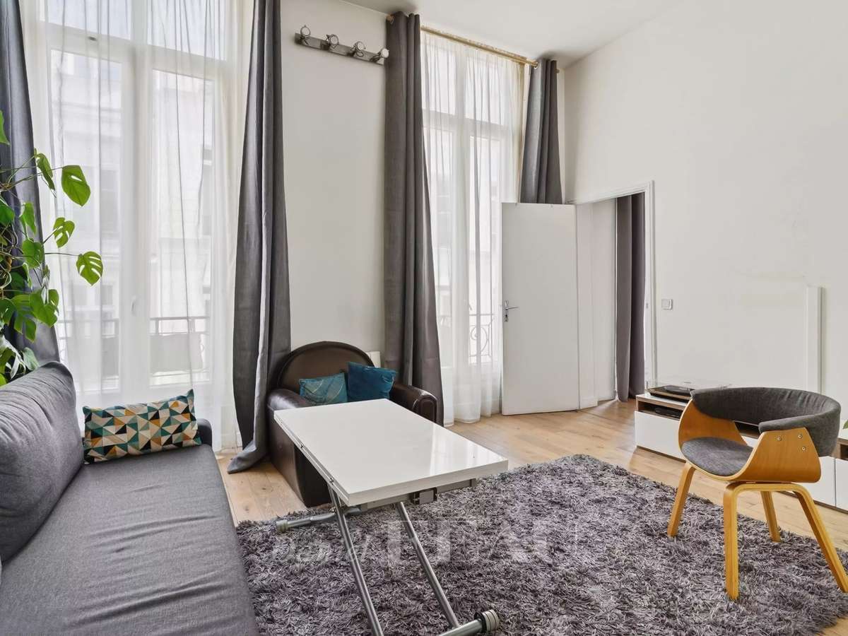 Apartment Paris 2e