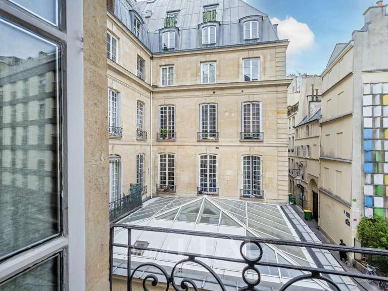 Appartement Paris 2e - 1 chambre - 62m²