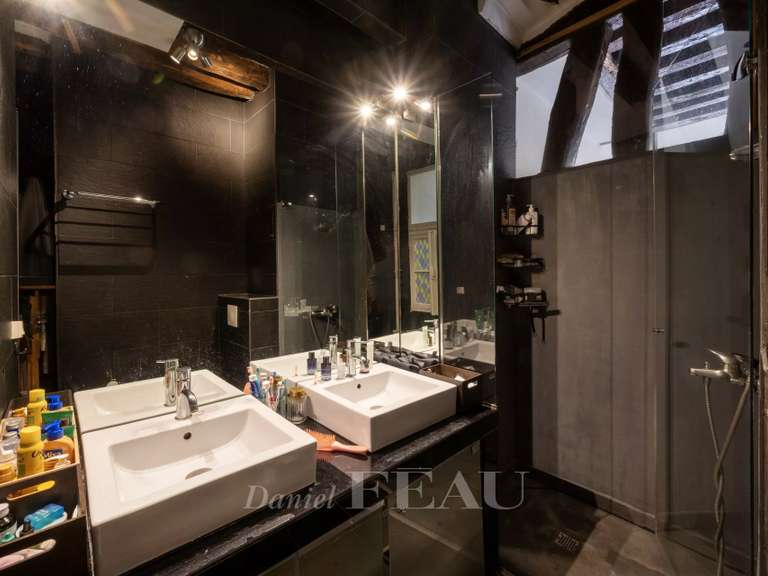 Appartement Paris 2e - 1 chambre - 62m²