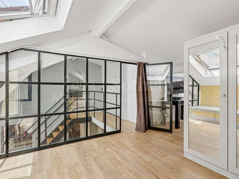 Appartement Paris 2e - 3 chambres - 123m²