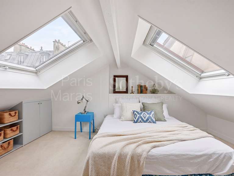 Appartement Paris 2e - 3 chambres - 123m²