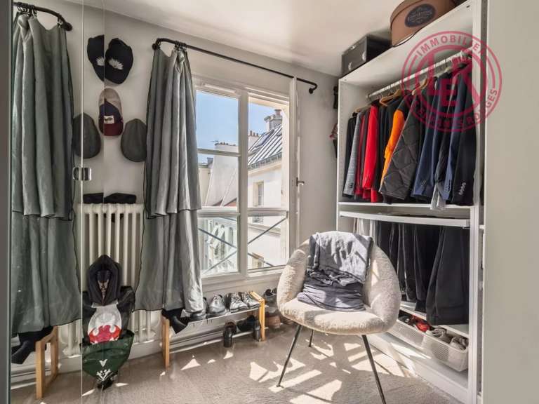 Appartement Paris 2e - 3 chambres - 107m²