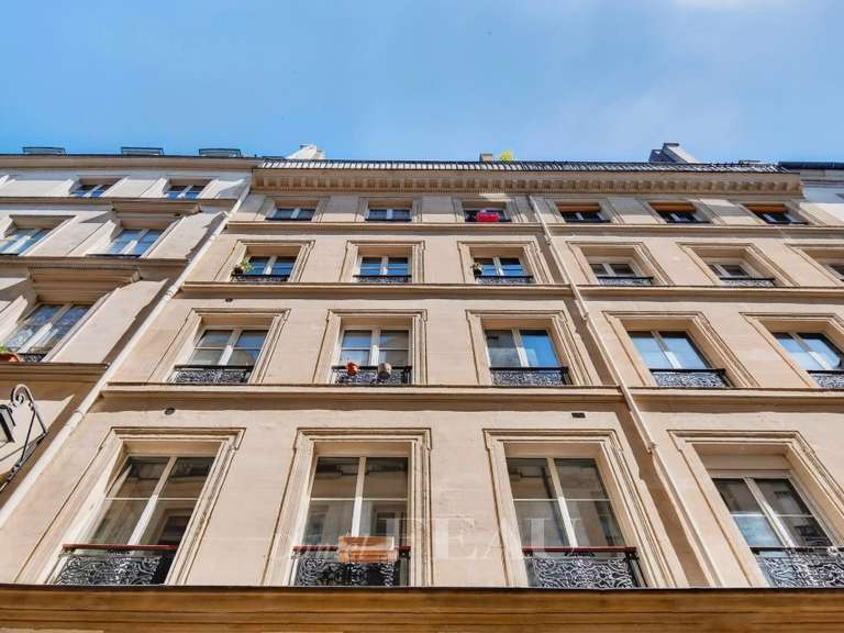 Appartement Paris 2e - 2 chambres - 66m²