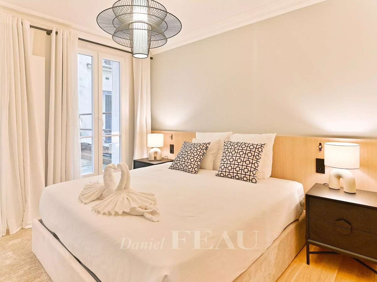 Apartment Paris 2e