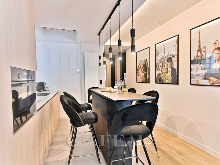 Apartment Paris 2e - 2 bedrooms - 73m²