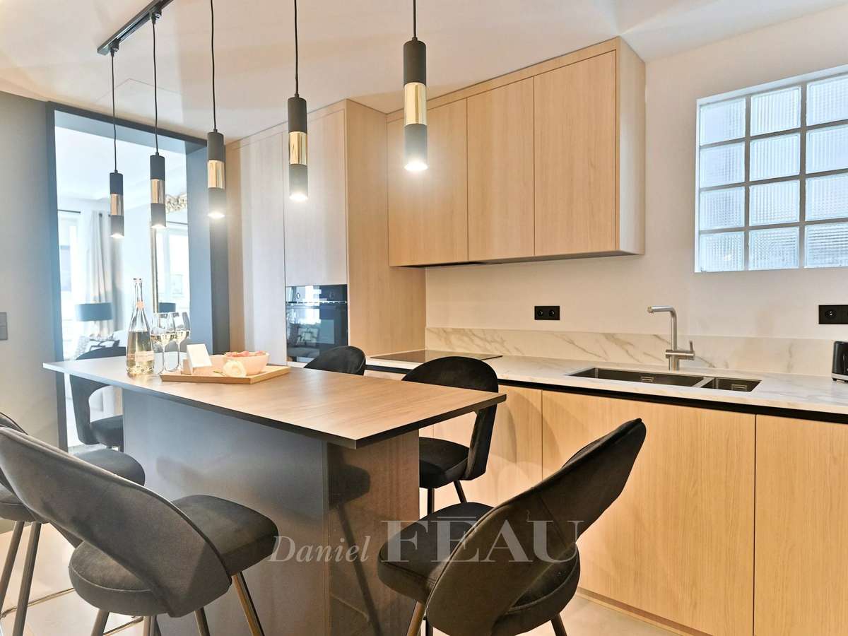 Apartment Paris 2e