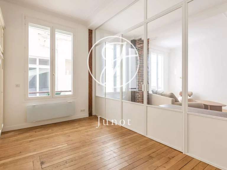 Appartement Paris 2e - 1 chambre - 83m²