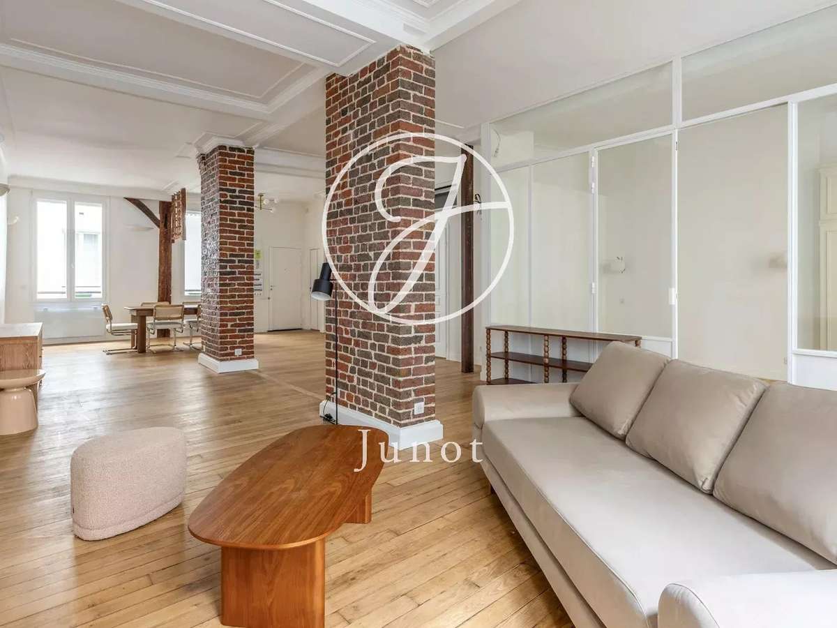 Apartment Paris 2e