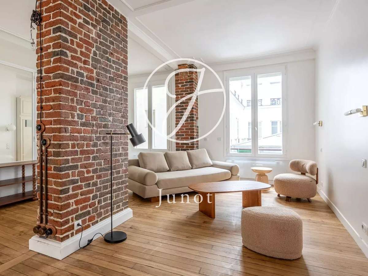 Apartment Paris 2e