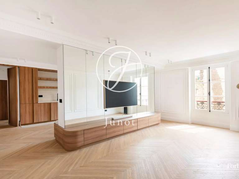 Appartement Paris 2e - 2 chambres - 84m²