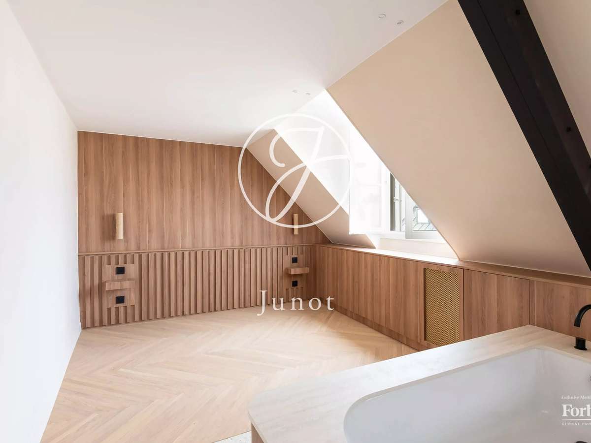 Appartement Paris 2e