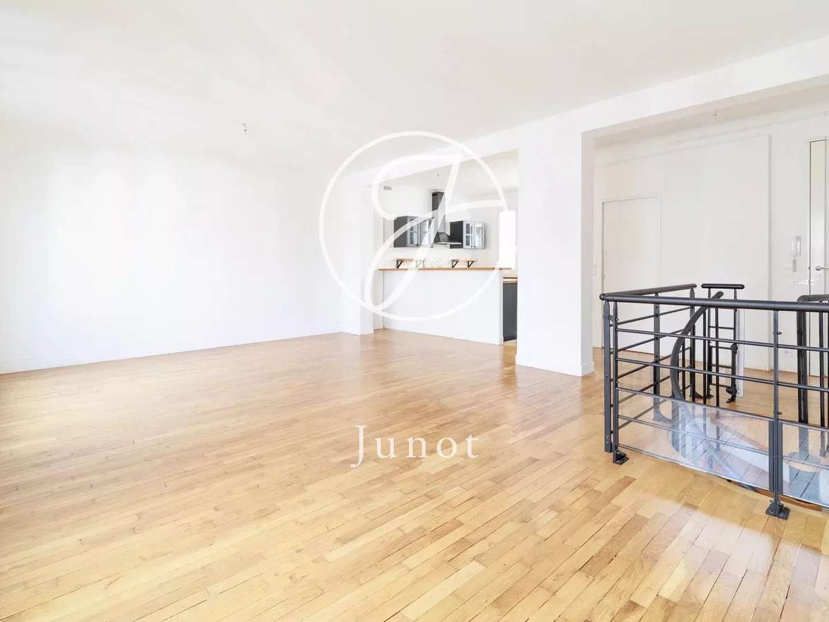 Apartment Paris 2e