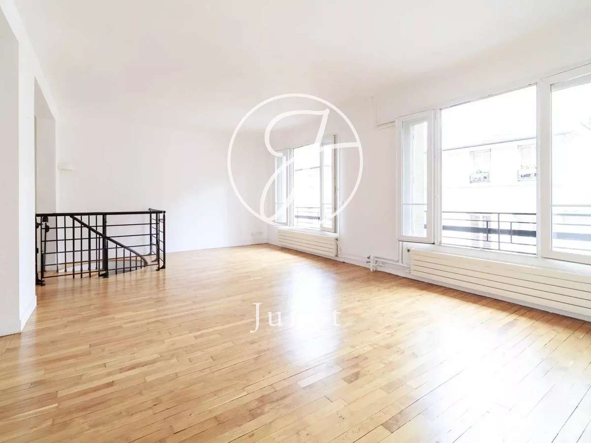 Apartment Paris 2e