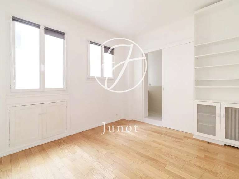 Apartment Paris 2e - 3 bedrooms - 96m²
