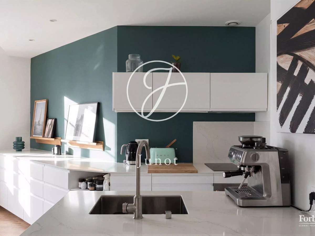 Apartment Paris 2e