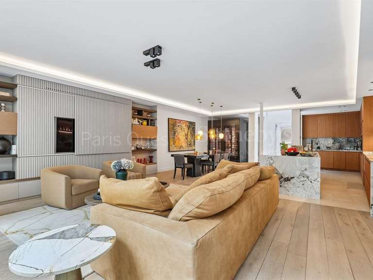 Appartement Paris 2e - 3 chambres - 370m²