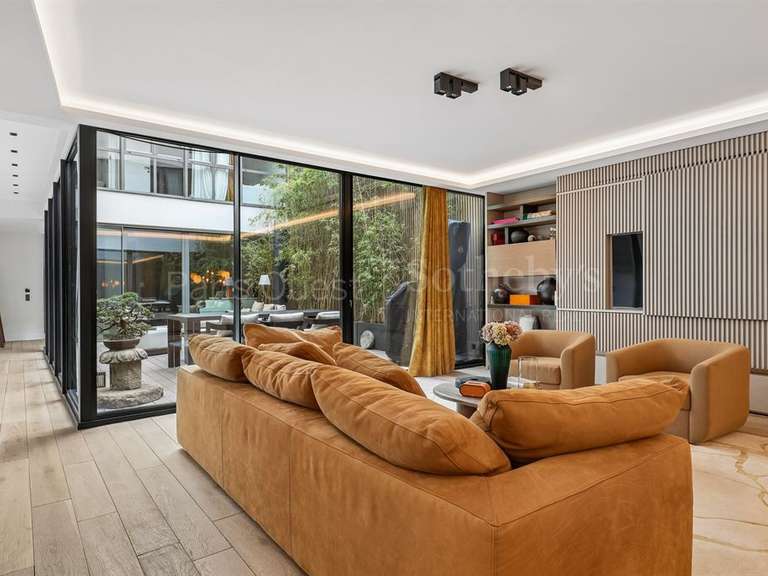 Appartement Paris 2e - 3 chambres - 370m²