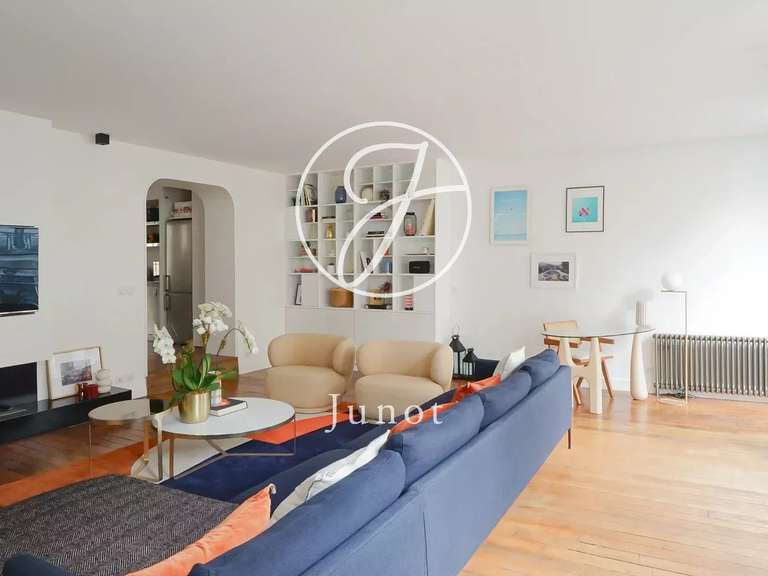 Appartement Paris 2e - 2 chambres - 118m²